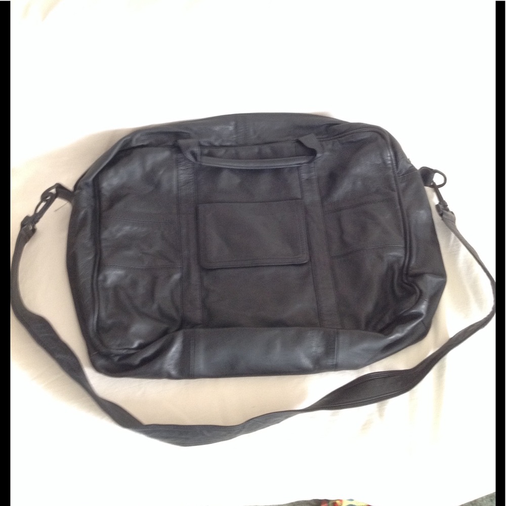 Carroll Companies Carryall /satchel black leather